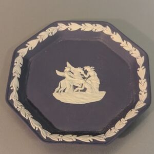 ⭐ 5" Wedgwood Plate